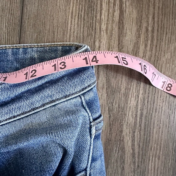 Risen High Rise Flare Jeans Distressed Raw Hem Boutique Denim - Picture 4 of 9